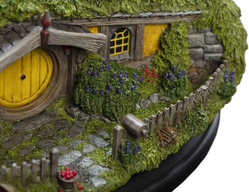 WETA Workshop Polystone - 13 Apple Orchard Hobbit Hole