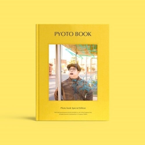 Pyoto Photo Book (128pgs, mini poster + Postcard)