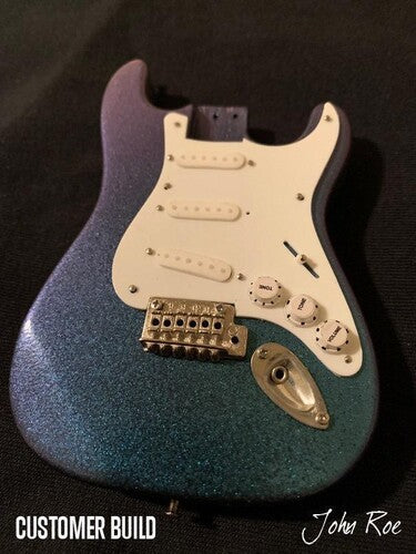 Fender Stratocaster Build Your Own Miniature Guitar Replica Collectible Model Kit