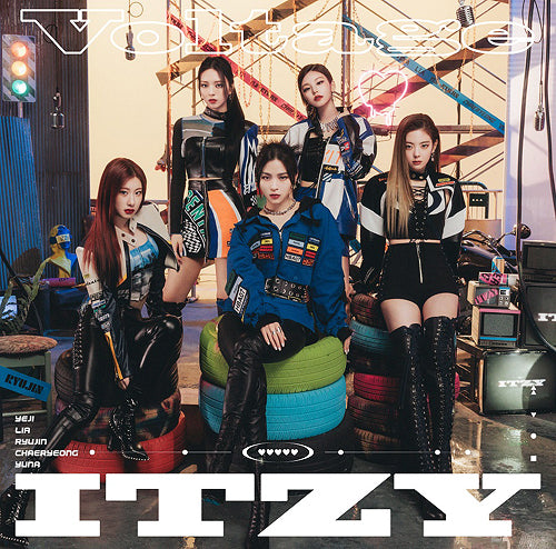 ITZY - Volcano (Standard Edition) (CD)