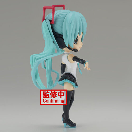 BanPresto - Q Posket - Hatsune Miku V4X Style (Version A) Statue