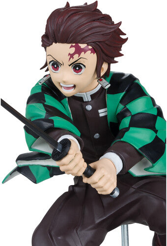 McFarlane - Demon Slayer - Tanjirou Kamado 12" Posed Figure