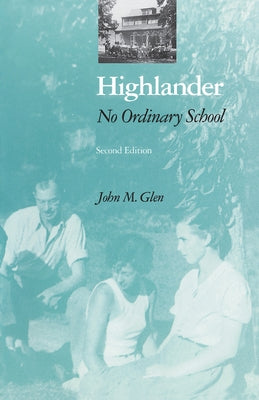 Highlander: No Ordinary School by Glen, John M.